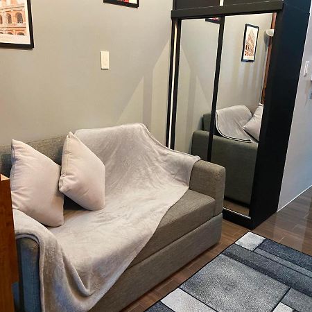 Cozy Crib @ Air Residences - Makati Макати Экстерьер фото