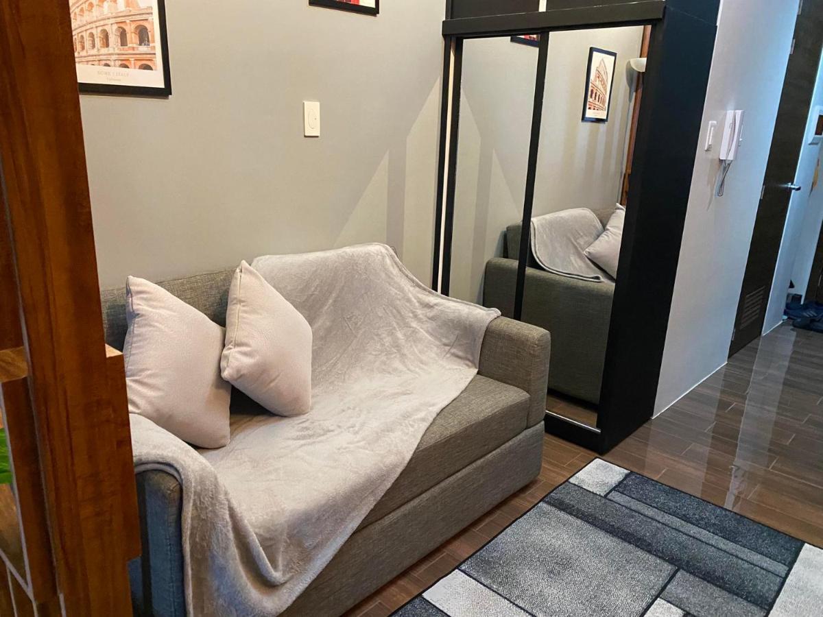 Cozy Crib @ Air Residences - Makati Макати Экстерьер фото