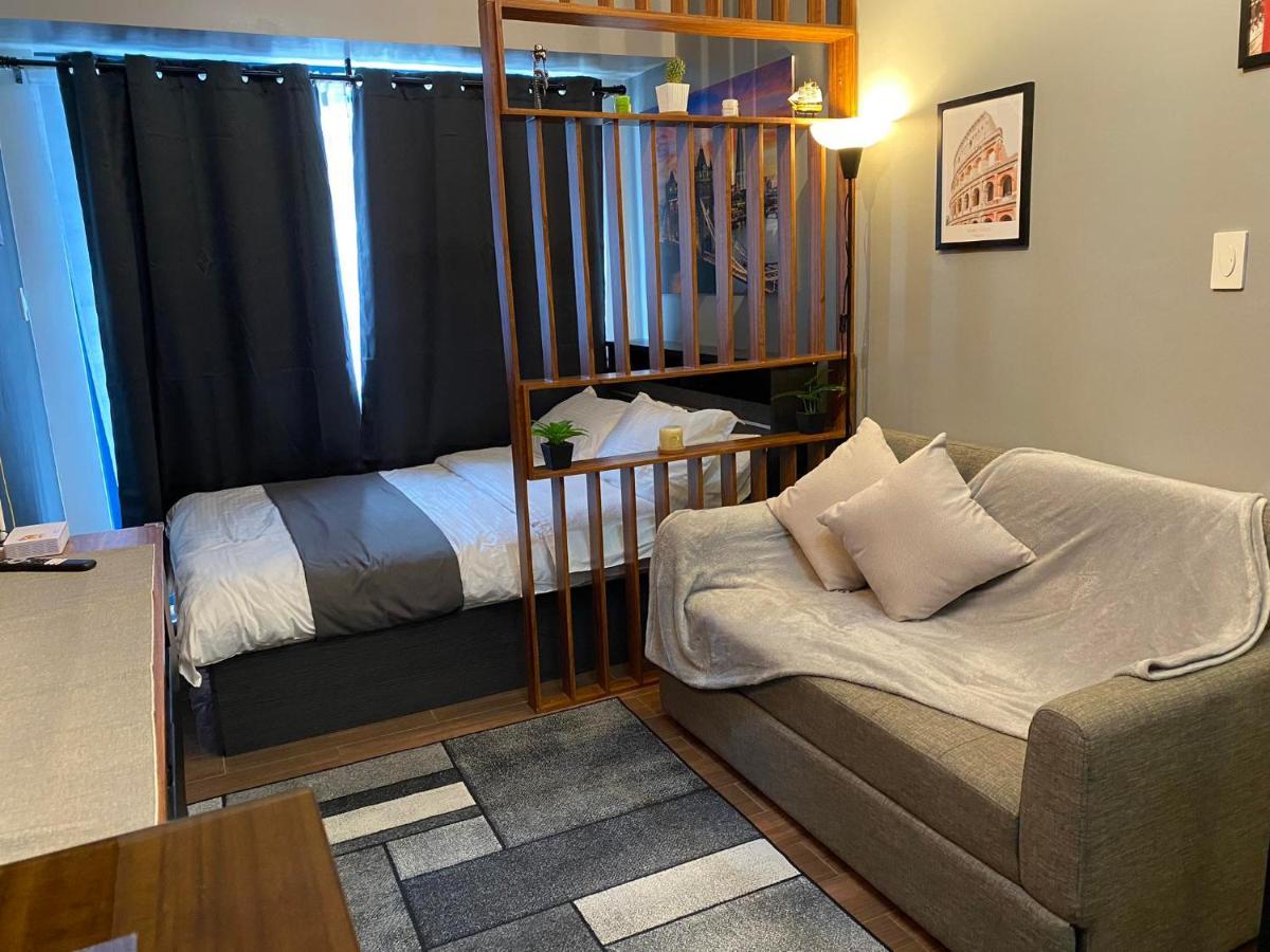Cozy Crib @ Air Residences - Makati Макати Экстерьер фото