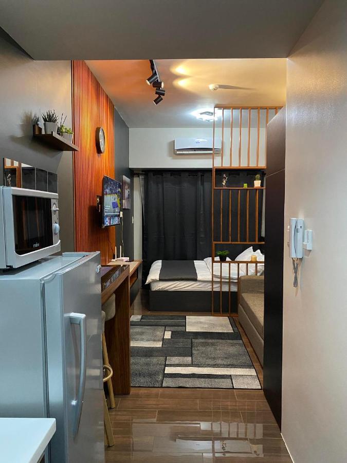 Cozy Crib @ Air Residences - Makati Макати Экстерьер фото