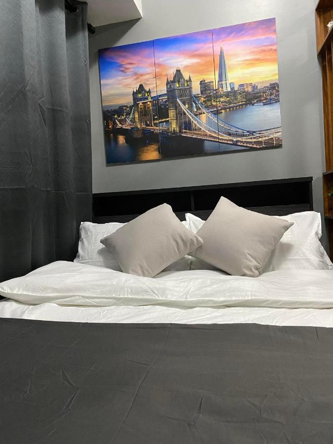 Cozy Crib @ Air Residences - Makati Макати Экстерьер фото