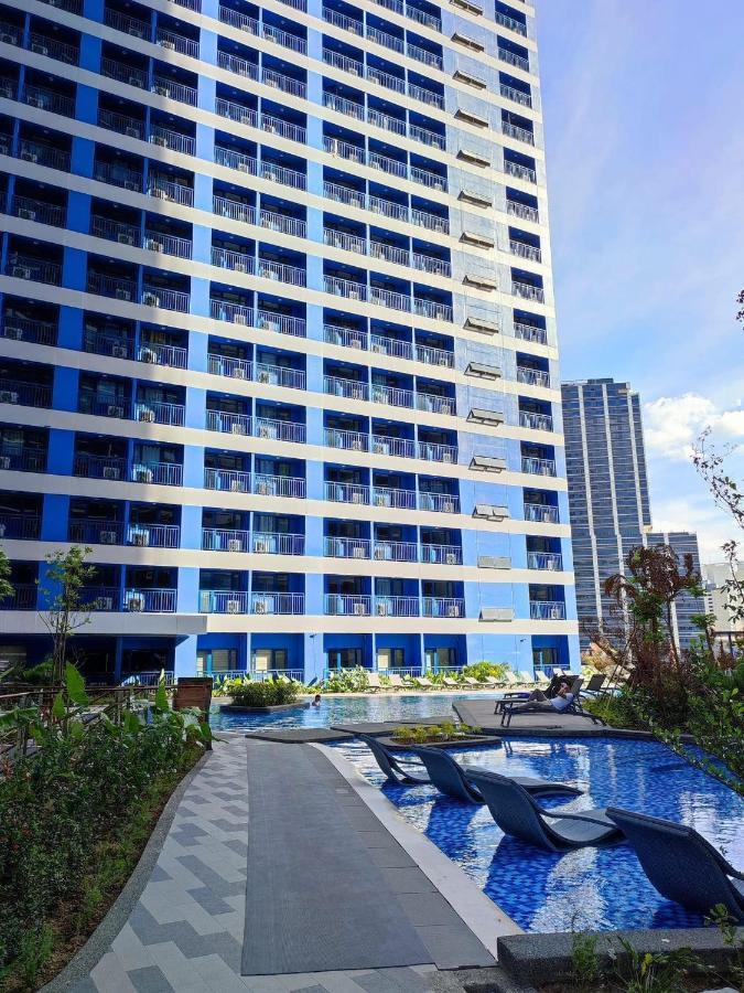Cozy Crib @ Air Residences - Makati Макати Экстерьер фото